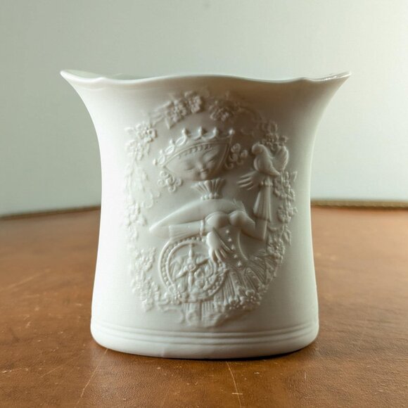 MCM AK Kaiser candle holder by Bjorn Wiinblad design, West German white bisque - Picture 1 of 10